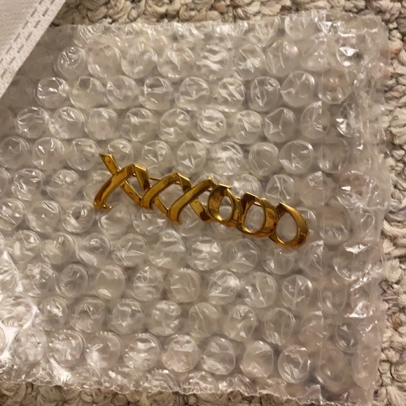 Tiffany & Co XO pin 18k gold - Picture 2 of 6